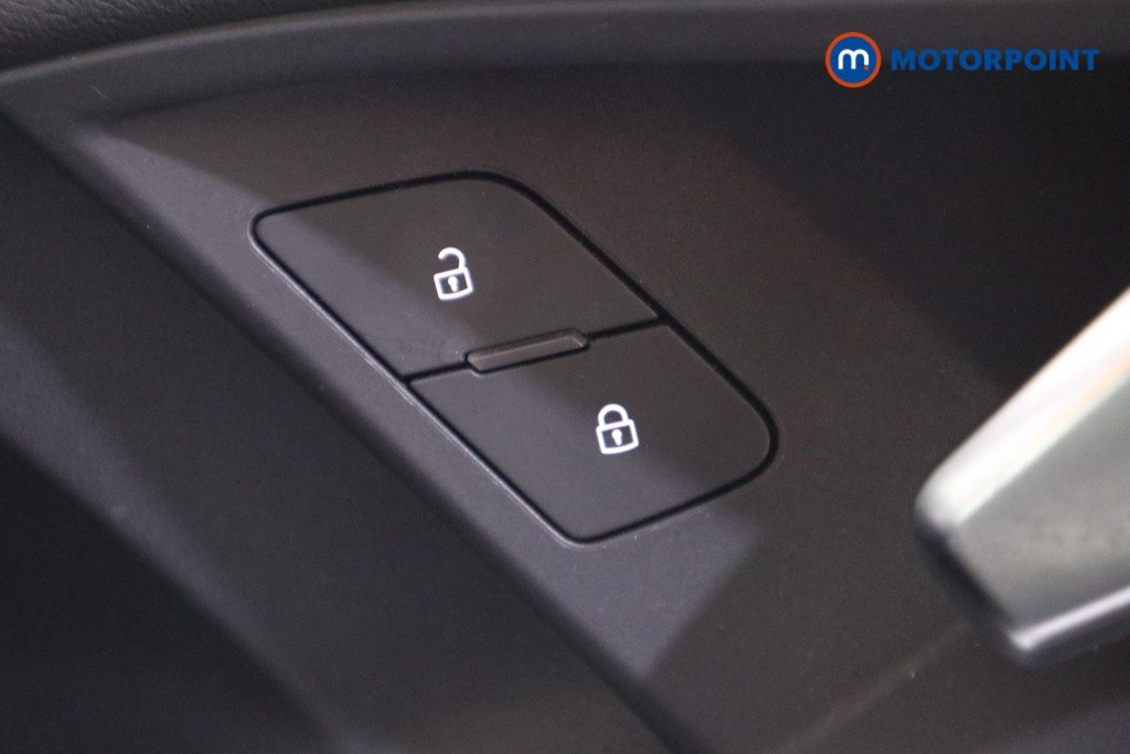 Audi A3 Sport Manual Petrol Saloon - Stock Number (1569422) - 10th supplementary image