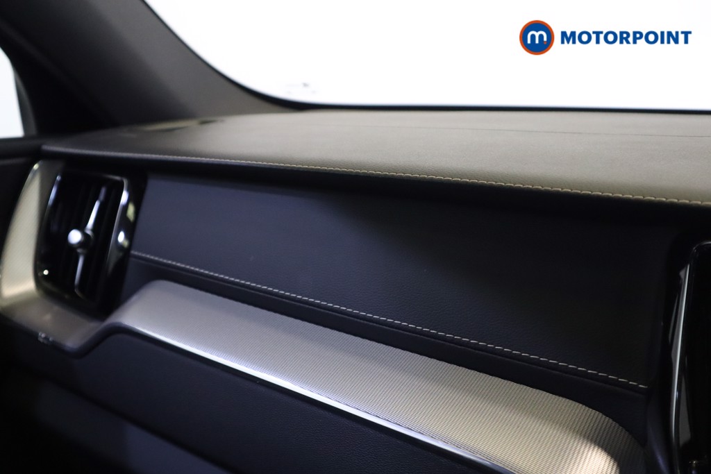Volvo Xc60 R Design Pro Automatic Diesel SUV - Stock Number (1570041) - 22nd supplementary image