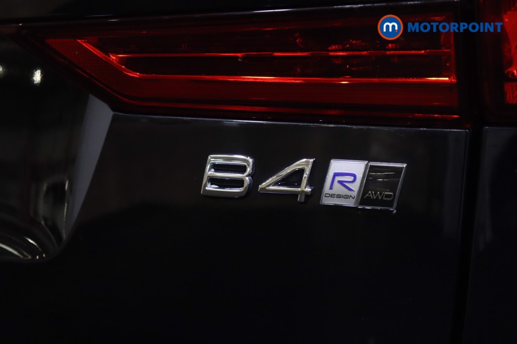 Volvo Xc60 R Design Pro Automatic Diesel SUV - Stock Number (1570041) - 41st supplementary image