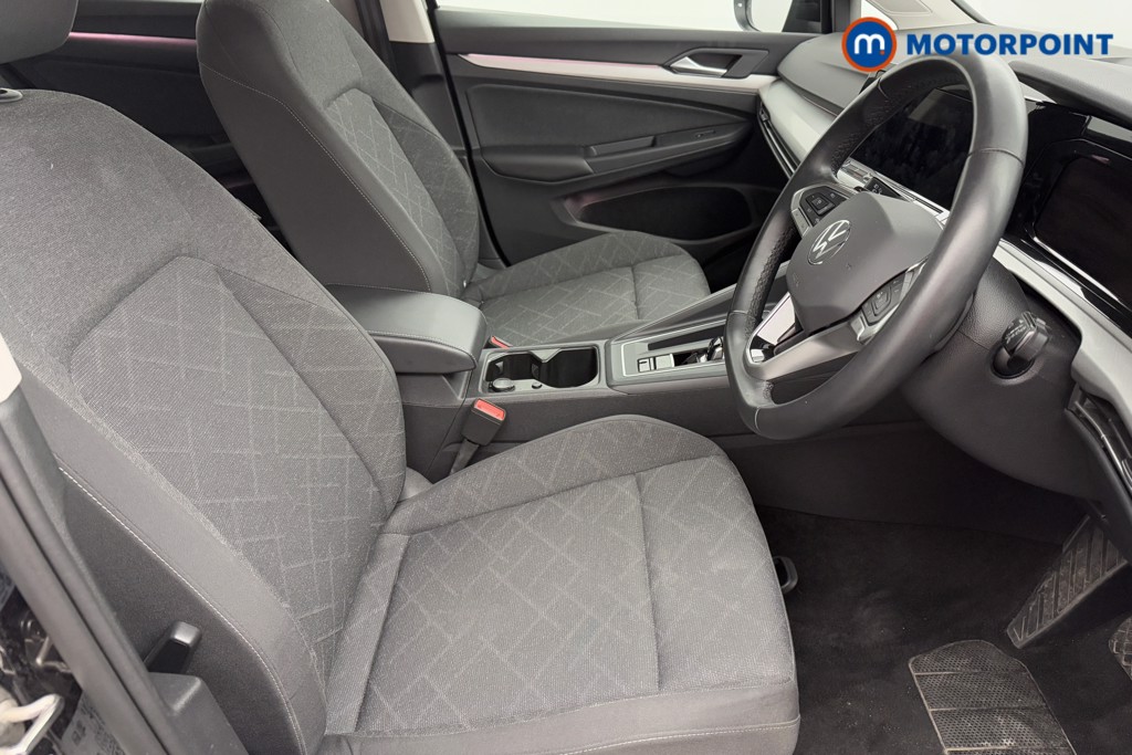 Volkswagen Golf Life Automatic Diesel Hatchback - Stock Number (1570133) - 21st supplementary image