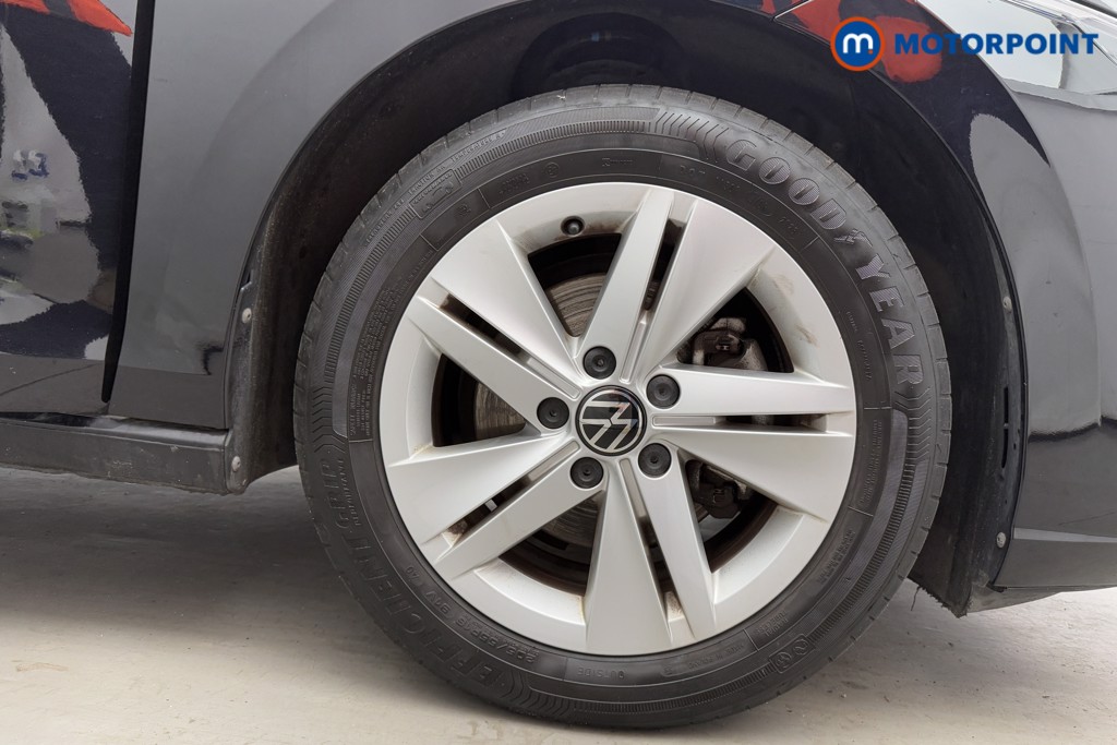 Volkswagen Golf Life Automatic Diesel Hatchback - Stock Number (1570133) - 32nd supplementary image