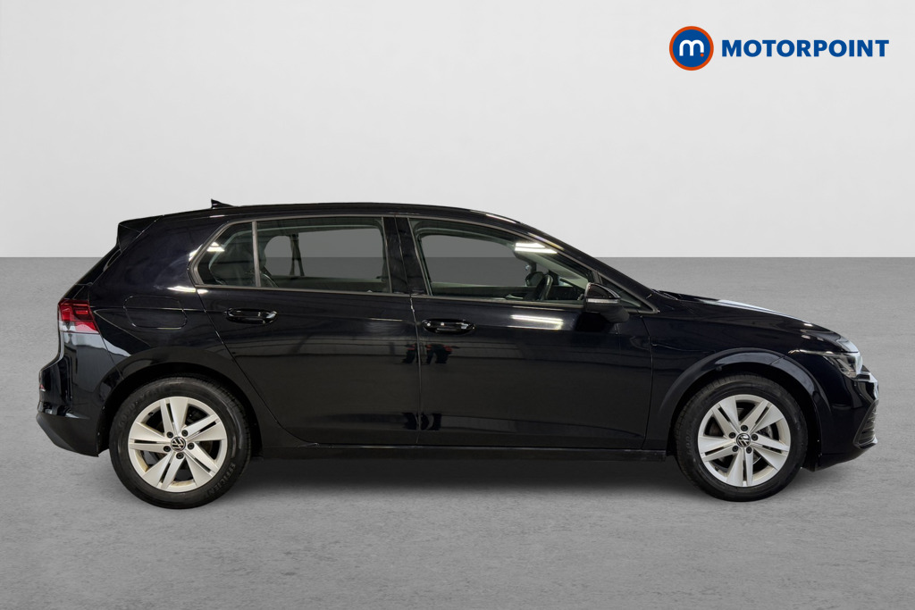 Volkswagen Golf Life Automatic Diesel Hatchback - Stock Number (1570133) - Drivers side