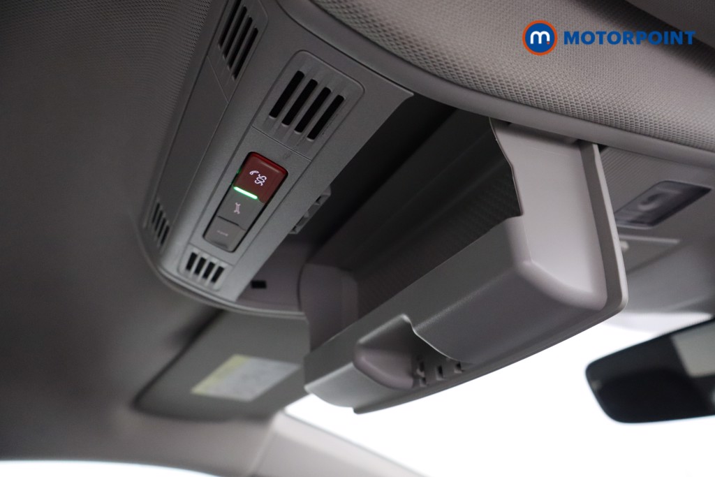 Volkswagen Taigo Life Manual Petrol SUV - Stock Number (1570709) - 21st supplementary image