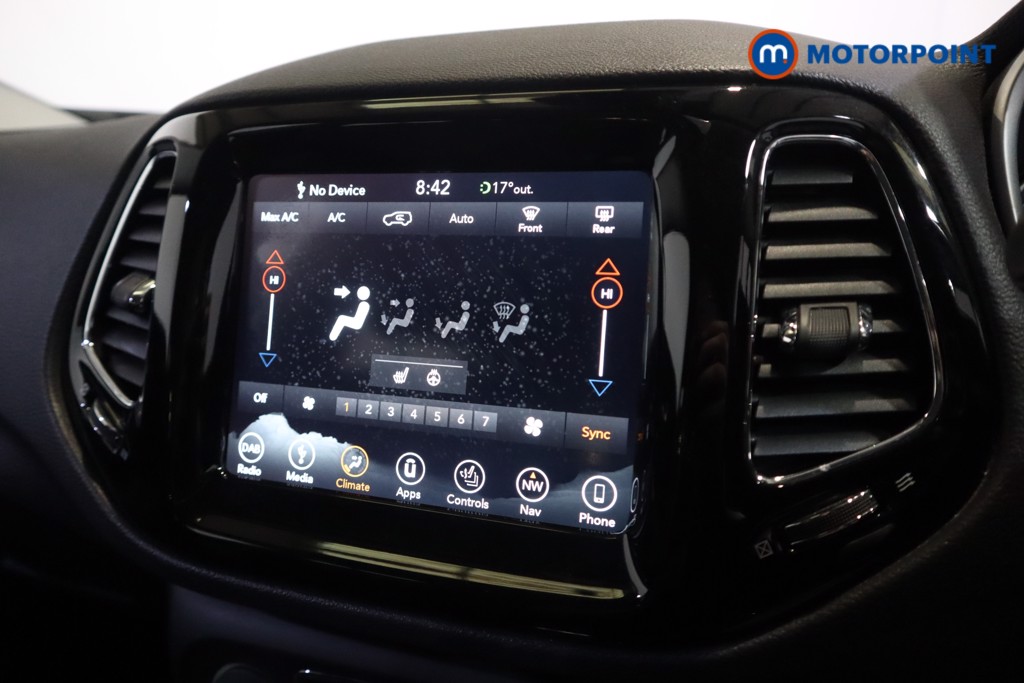 Jeep Compass Night Eagle Manual Petrol SUV - Stock Number (1571030) - 15th supplementary image