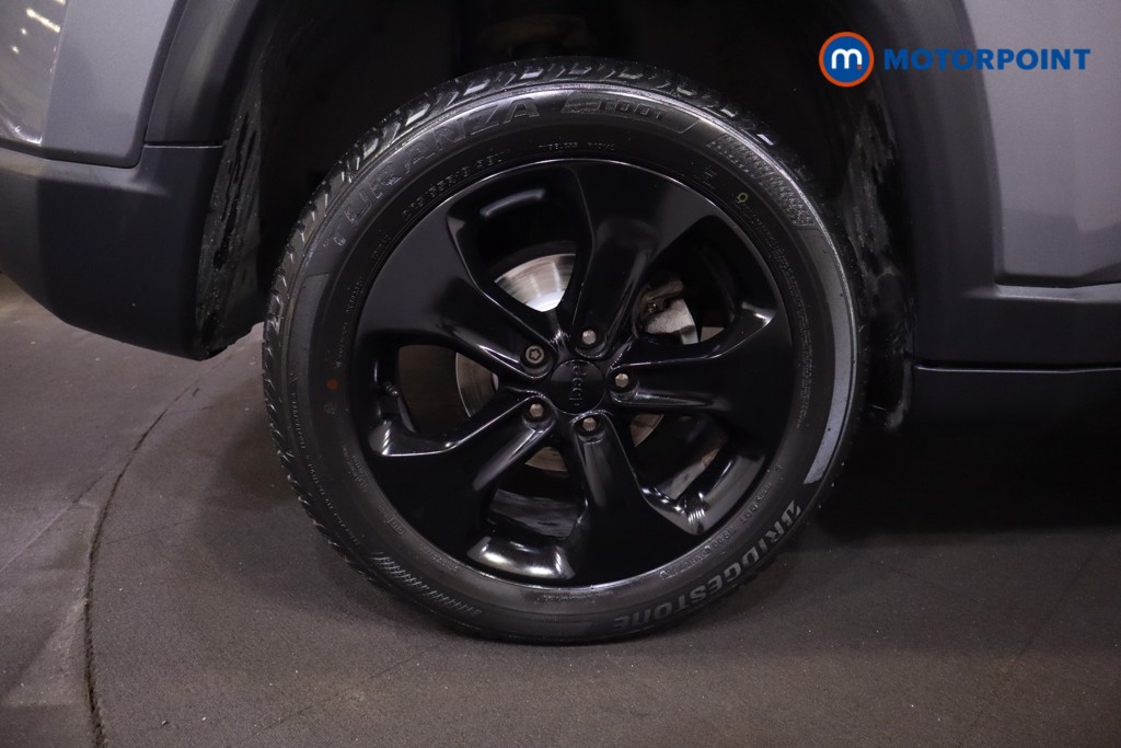 Jeep Compass Night Eagle Manual Petrol SUV - Stock Number (1571030) - 32nd supplementary image