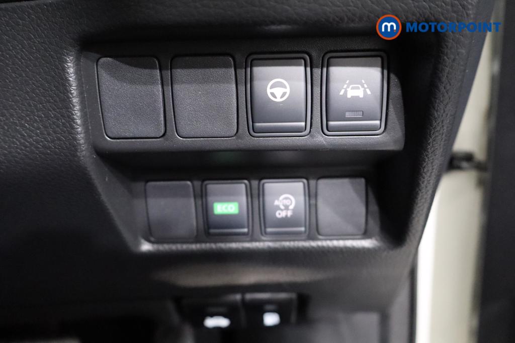 Nissan Qashqai Tekna Automatic Petrol SUV - Stock Number (1571316) - 10th supplementary image