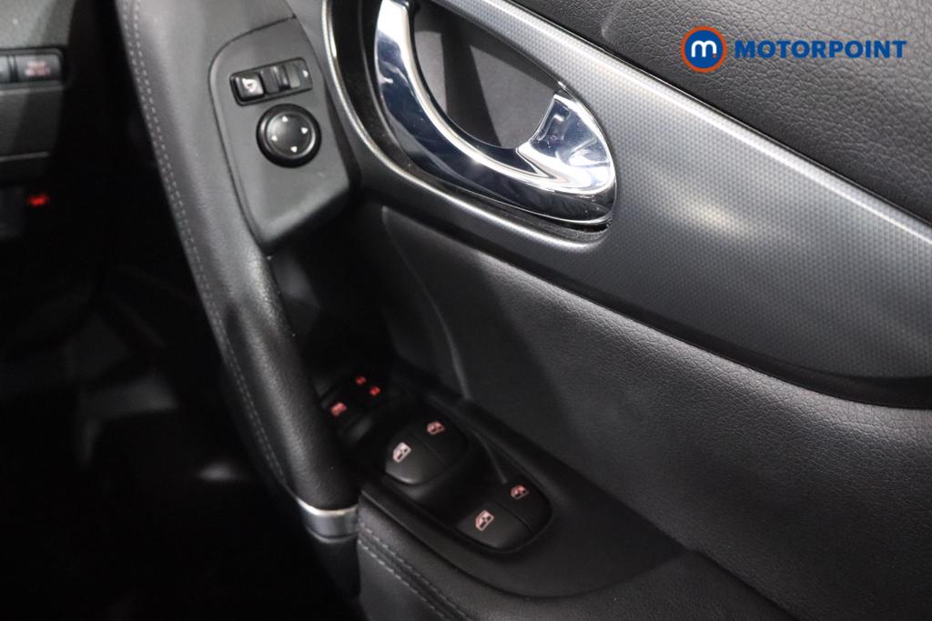 Nissan Qashqai Tekna Automatic Petrol SUV - Stock Number (1571316) - 11th supplementary image