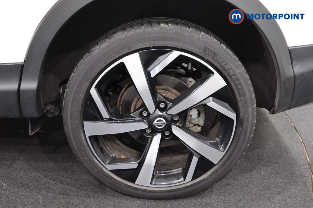 Nissan Qashqai Tekna Automatic Petrol SUV - Stock Number (1571316) - 33rd supplementary image