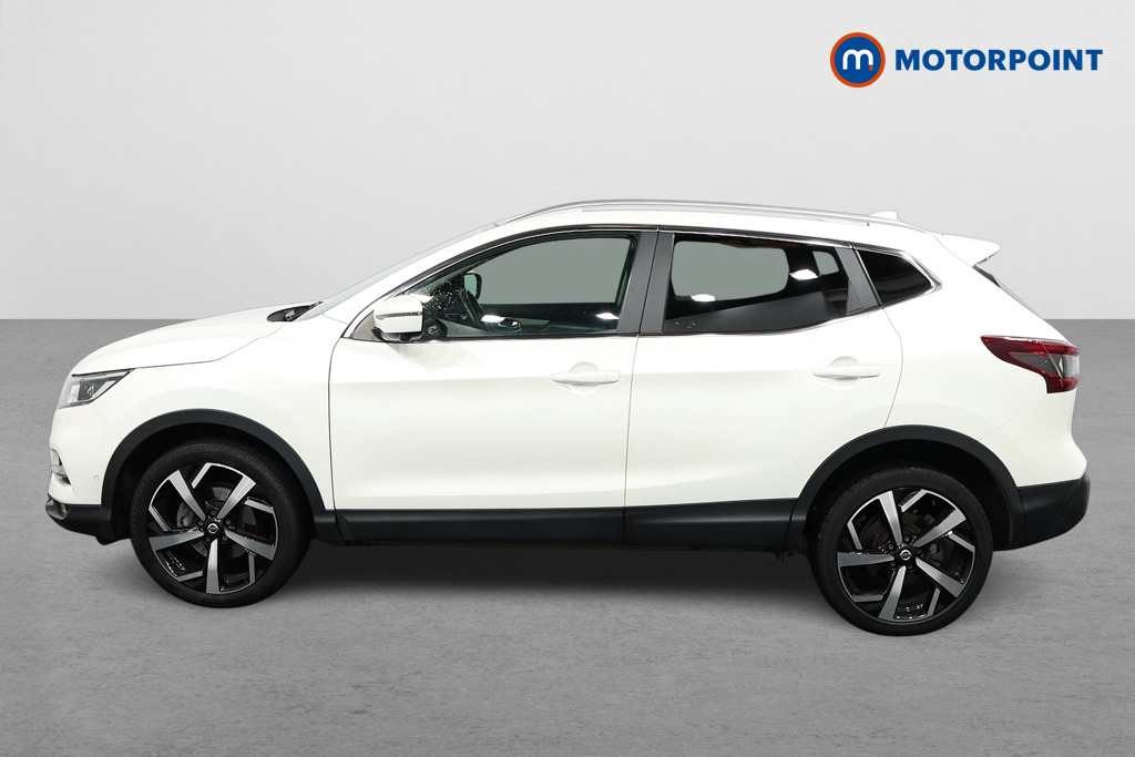 Nissan Qashqai Tekna Automatic Petrol SUV - Stock Number (1571316) - Passenger side