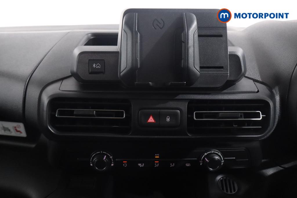Citroen Berlingo Enterprise Manual Diesel Crew Bus - Stock Number (1571556) - 2nd supplementary image
