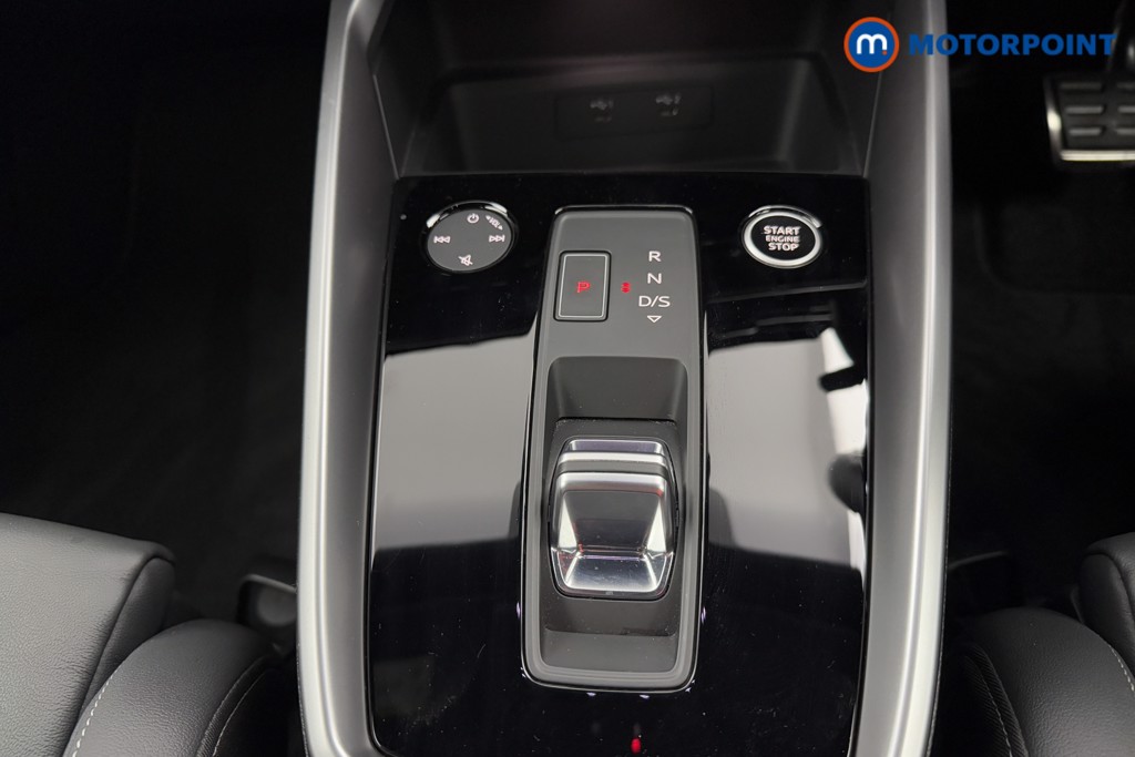 Audi A3 S Line Automatic Petrol Hatchback - Stock Number (1571701) - 15th supplementary image