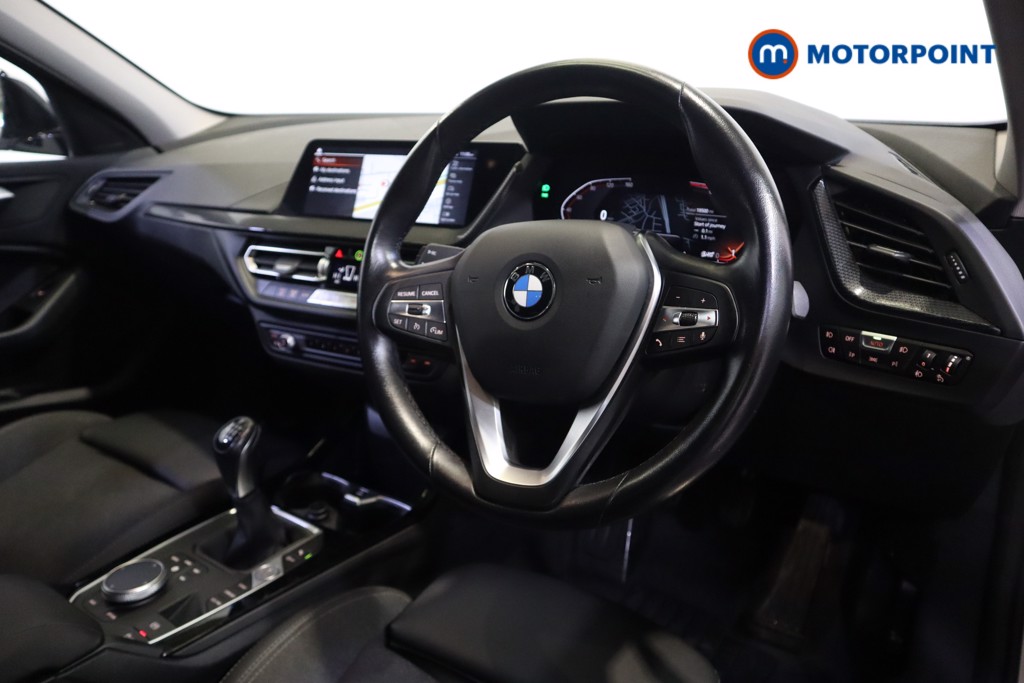 BMW 1 Series Sport Manual Petrol Hatchback - Stock Number (1571822) - 1st supplementary image