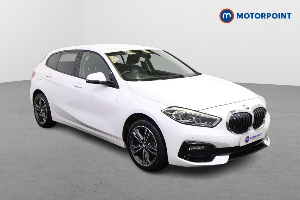 BMW 1 Series Sport Manual Petrol Hatchback - Stock Number (1571822) - Drivers side front corner