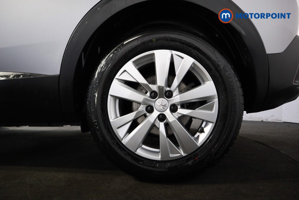 Peugeot 3008 Active Premium Manual Diesel SUV - Stock Number (1572108) - 15th supplementary image