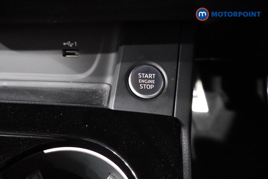 Audi A4 Black Edition Automatic Petrol Estate - Stock Number (1572151) - 6th supplementary image