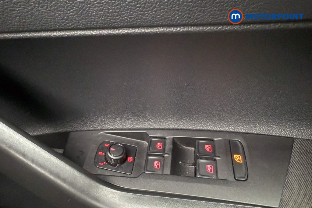Volkswagen Polo SE Manual Petrol Hatchback - Stock Number (1572384) - 13th supplementary image