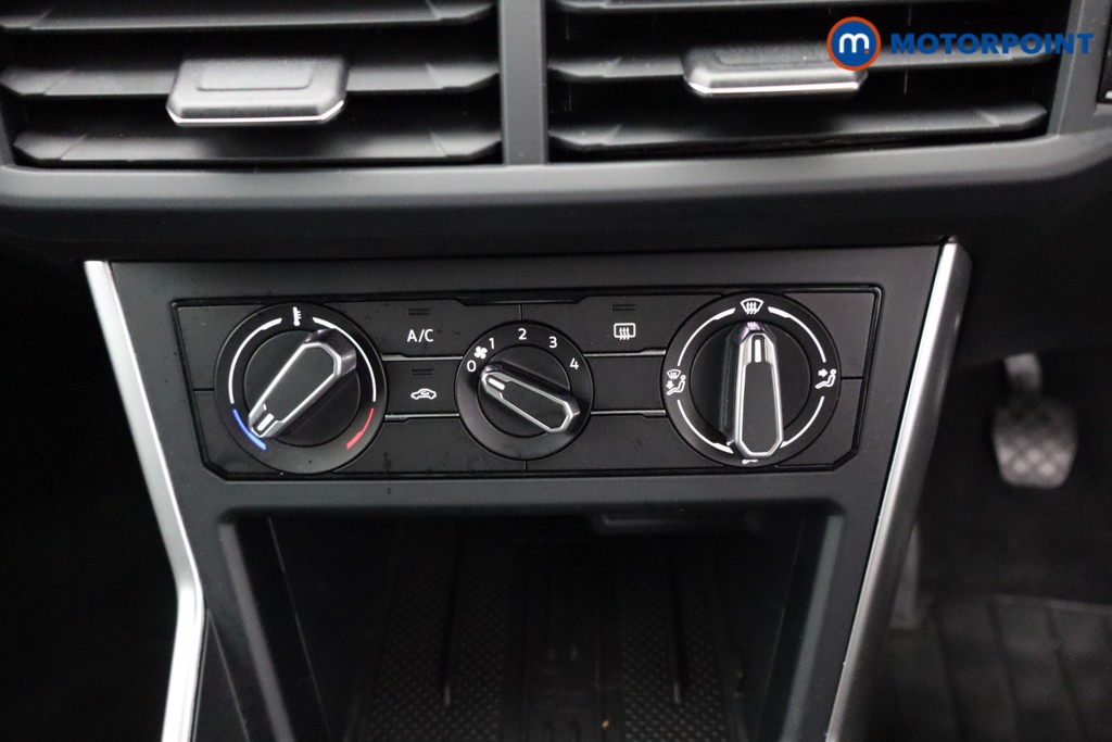 Volkswagen Polo Match Manual Petrol Hatchback - Stock Number (1572425) - 12th supplementary image