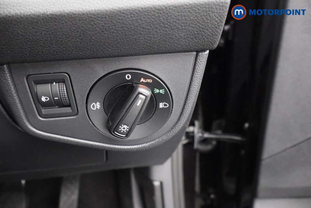 Volkswagen Polo Match Manual Petrol Hatchback - Stock Number (1572425) - 16th supplementary image