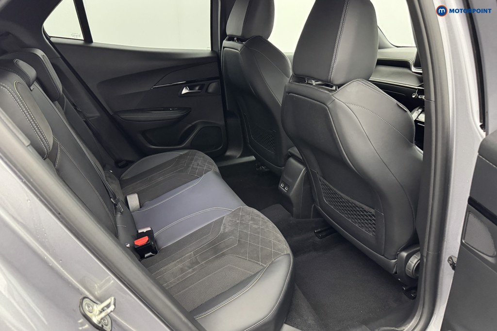 Peugeot 2008 Gt Premium Automatic Petrol SUV - Stock Number (1572464) - 7th supplementary image