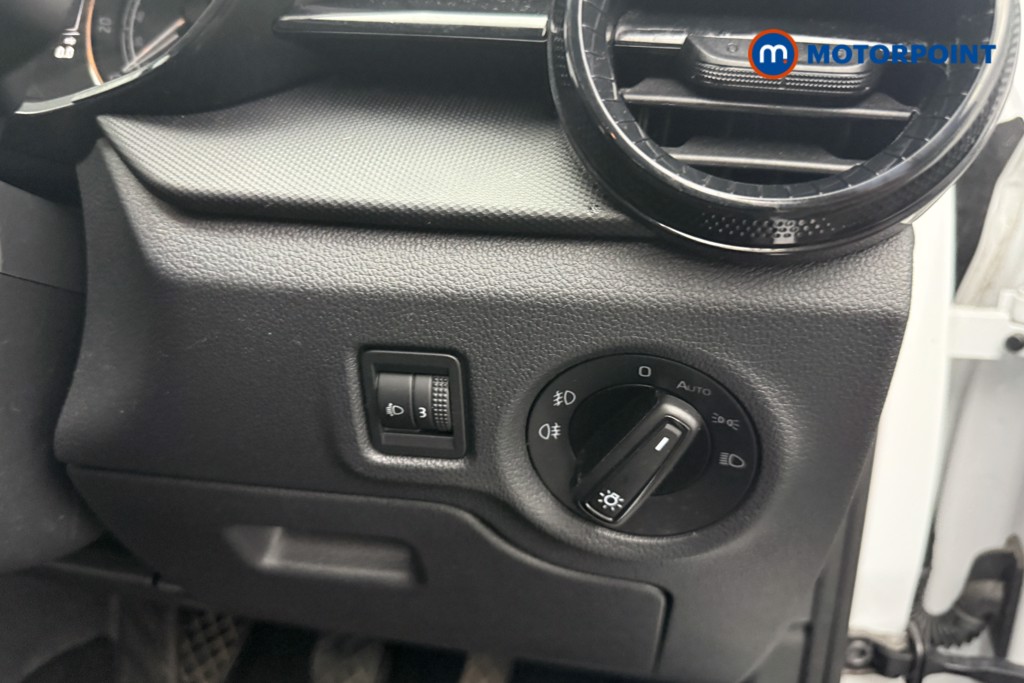 Skoda Fabia Se Comfort Manual Petrol Hatchback - Stock Number (1572544) - 13th supplementary image