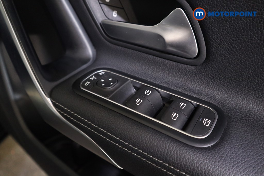 Mercedes-Benz A Class Sport Executive Edition Automatic Petrol Saloon - Stock Number (1572688) - 10th supplementary image