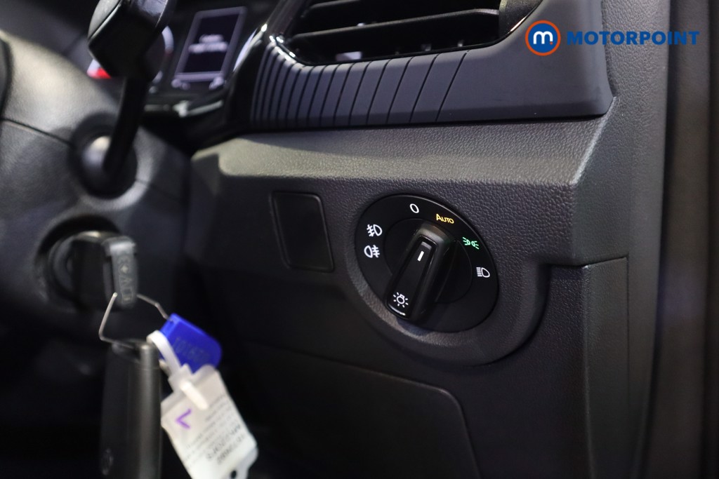 Volkswagen T-Cross Black Edition Manual Petrol SUV - Stock Number (1572692) - 4th supplementary image