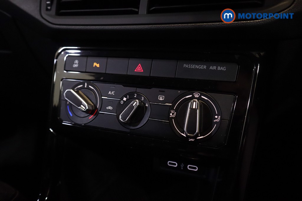 Volkswagen T-Cross Black Edition Manual Petrol SUV - Stock Number (1572692) - 17th supplementary image