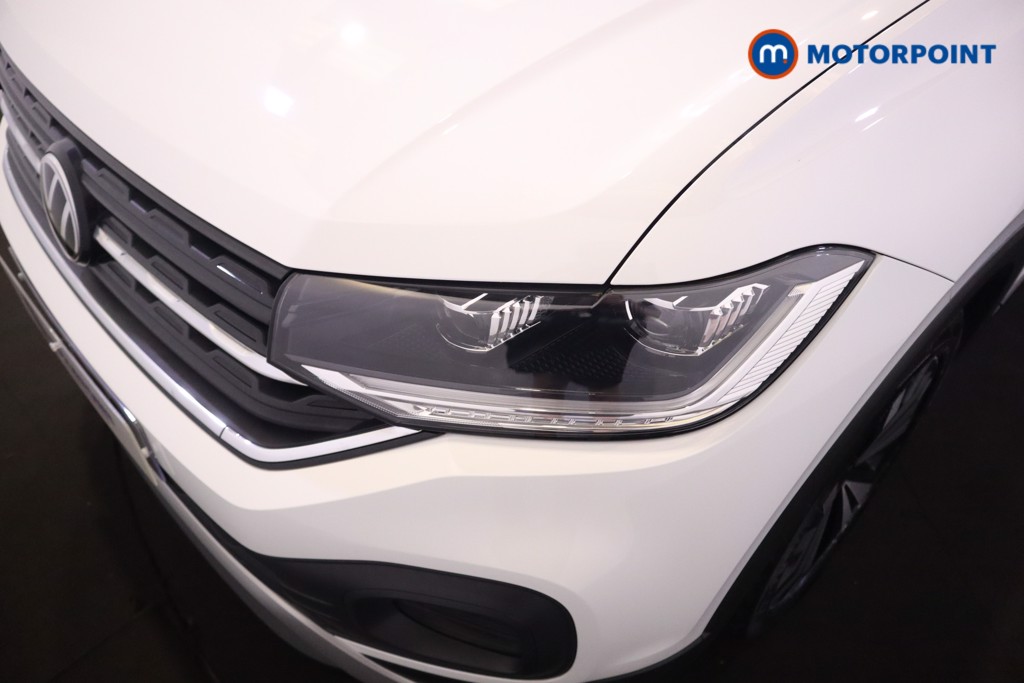 Volkswagen T-Cross Black Edition Manual Petrol SUV - Stock Number (1572692) - 37th supplementary image