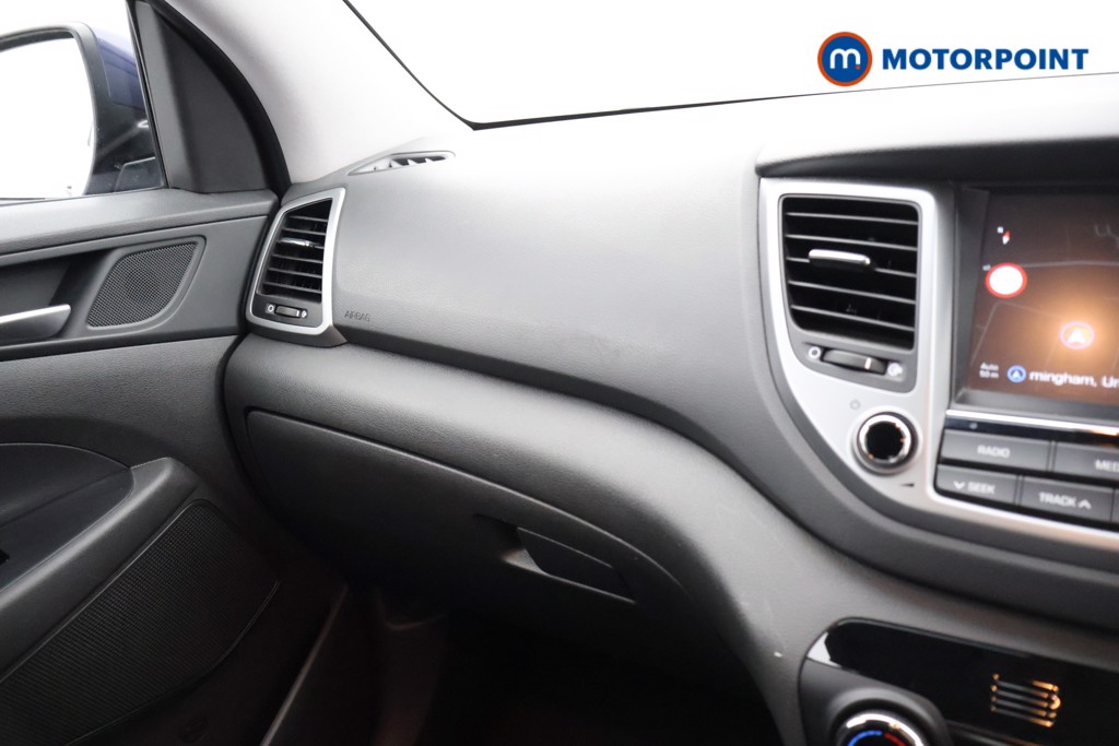 Hyundai Tucson Se Nav Manual Petrol SUV - Stock Number (1572803) - 7th supplementary image