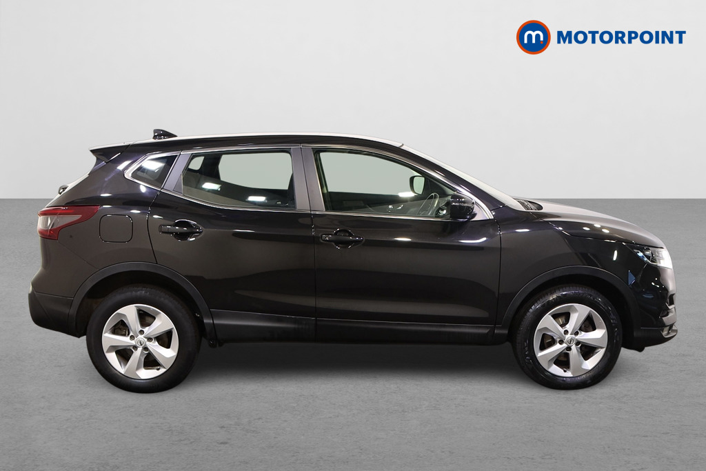 Nissan Qashqai Acenta Premium Manual Petrol SUV - Stock Number (1573079) - Drivers side