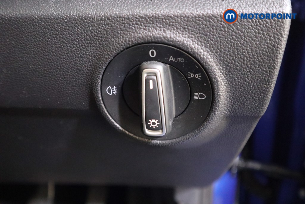 Volkswagen T-Roc SE Manual Diesel SUV - Stock Number (1573139) - 9th supplementary image