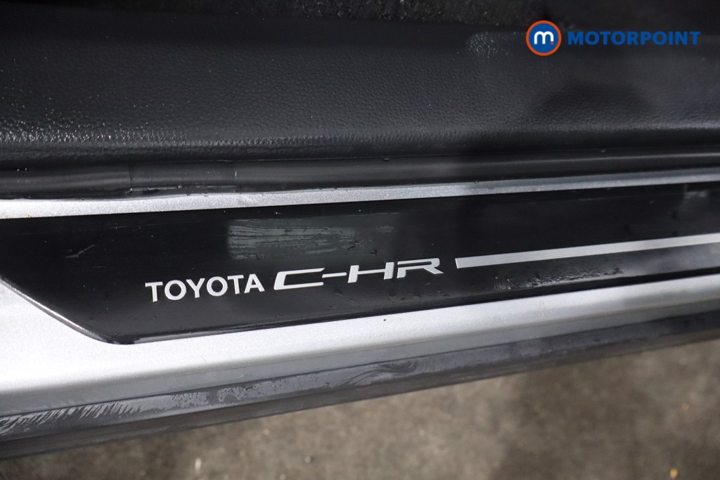 Toyota C-Hr Design Automatic Petrol Plug-In Hybrid SUV - Stock Number (1573203) - 22nd supplementary image