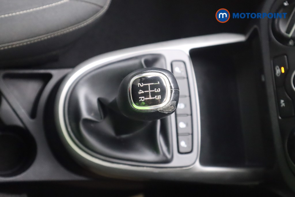 Hyundai I10 Premium Manual Petrol Hatchback - Stock Number (1573316) - 4th supplementary image