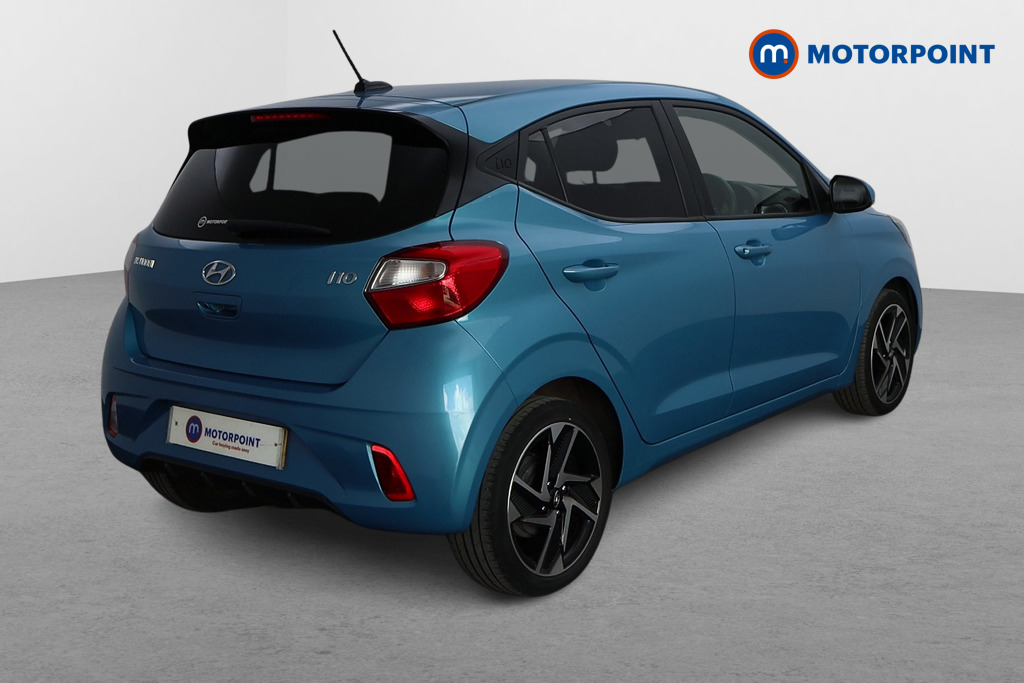 Hyundai I10 Premium Manual Petrol Hatchback - Stock Number (1573316) - Drivers side rear corner
