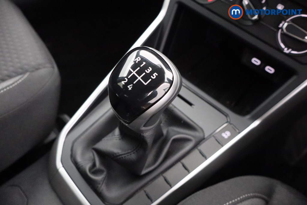 Volkswagen Polo Match Manual Petrol Hatchback - Stock Number (1573402) - 13th supplementary image