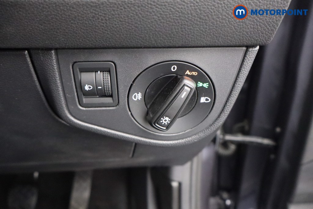 Volkswagen Polo Match Manual Petrol Hatchback - Stock Number (1573402) - 16th supplementary image