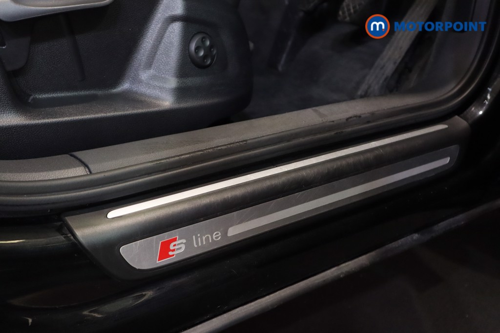 Audi Q3 S Line Edition Manual Diesel SUV - Stock Number (1573504) - 5th supplementary image
