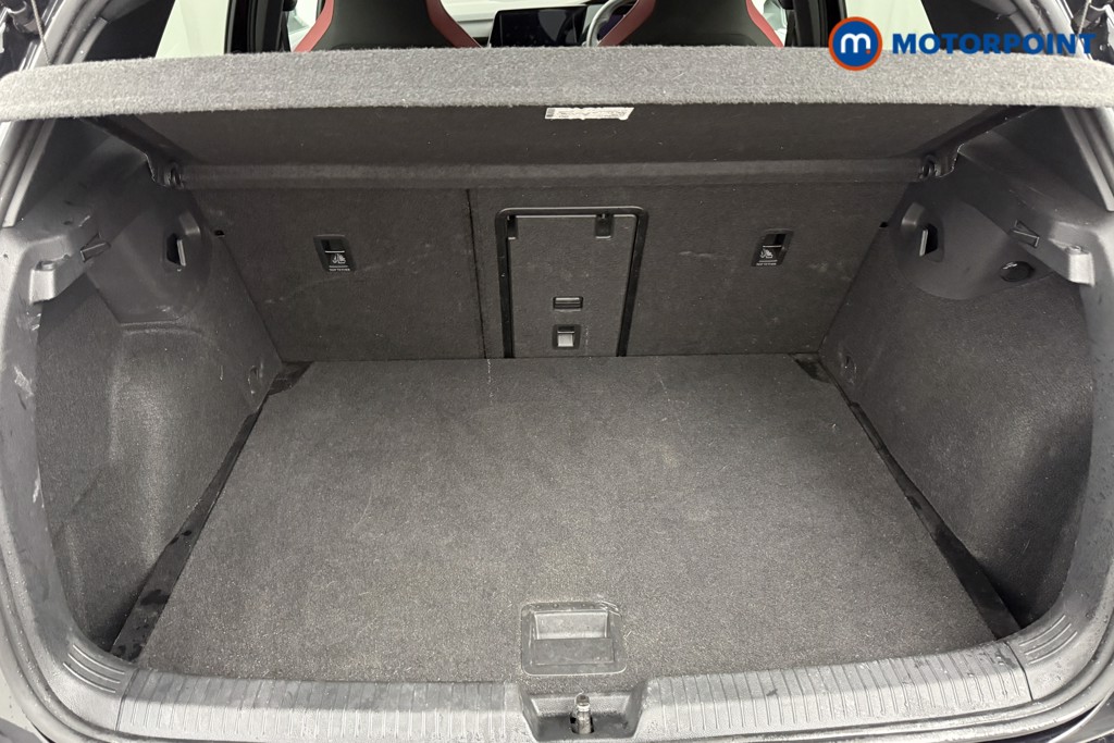 Volkswagen Golf GTI Automatic Petrol Hatchback - Stock Number (1573526) - 27th supplementary image