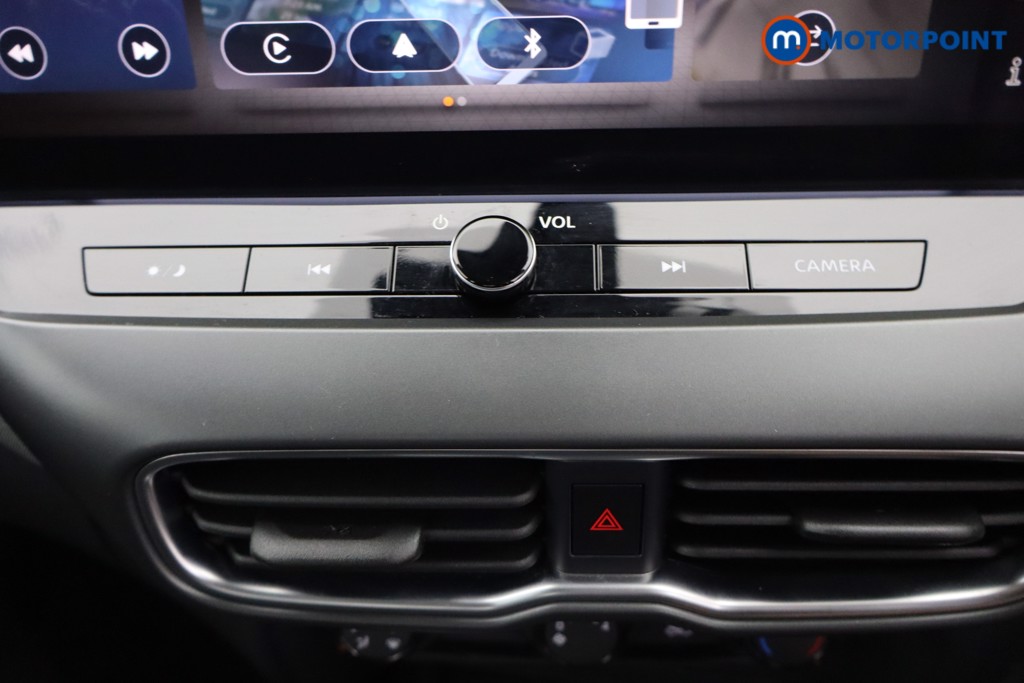 Nissan Juke Acenta Premium Manual Petrol SUV - Stock Number (1573548) - 8th supplementary image