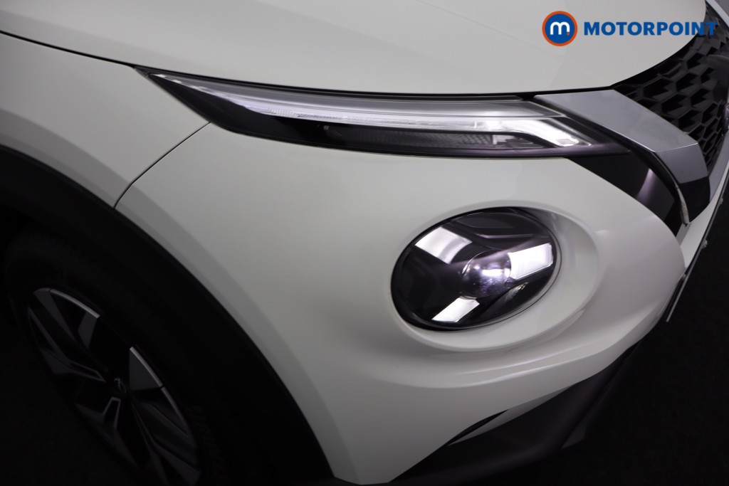 Nissan Juke Acenta Premium Manual Petrol SUV - Stock Number (1573548) - 25th supplementary image
