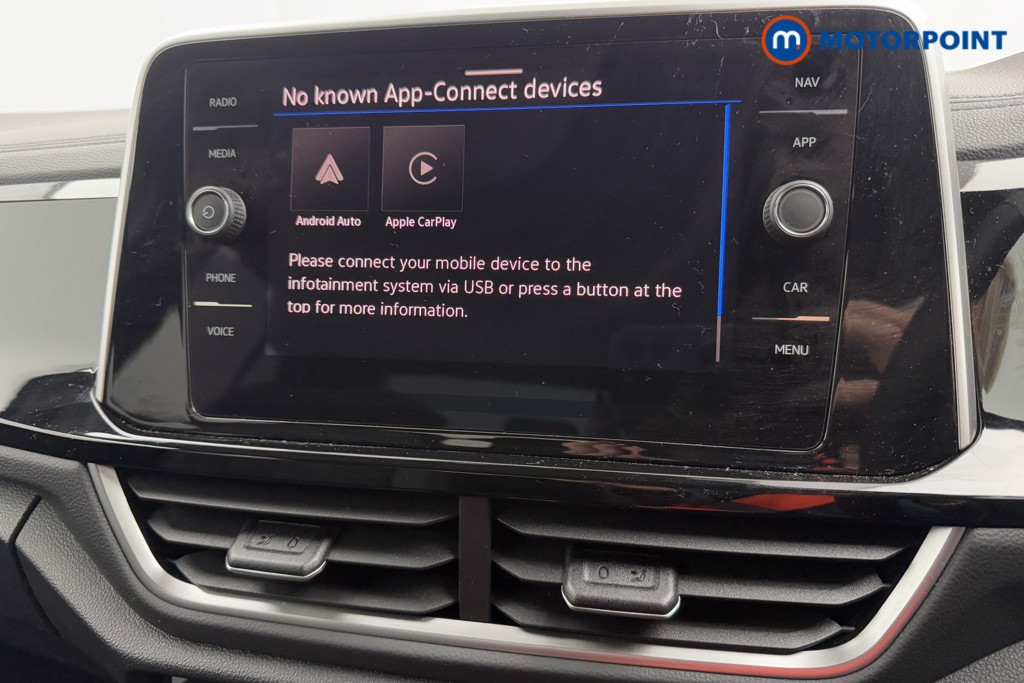 Volkswagen T-Roc R-Line Manual Petrol SUV - Stock Number (1573611) - 9th supplementary image
