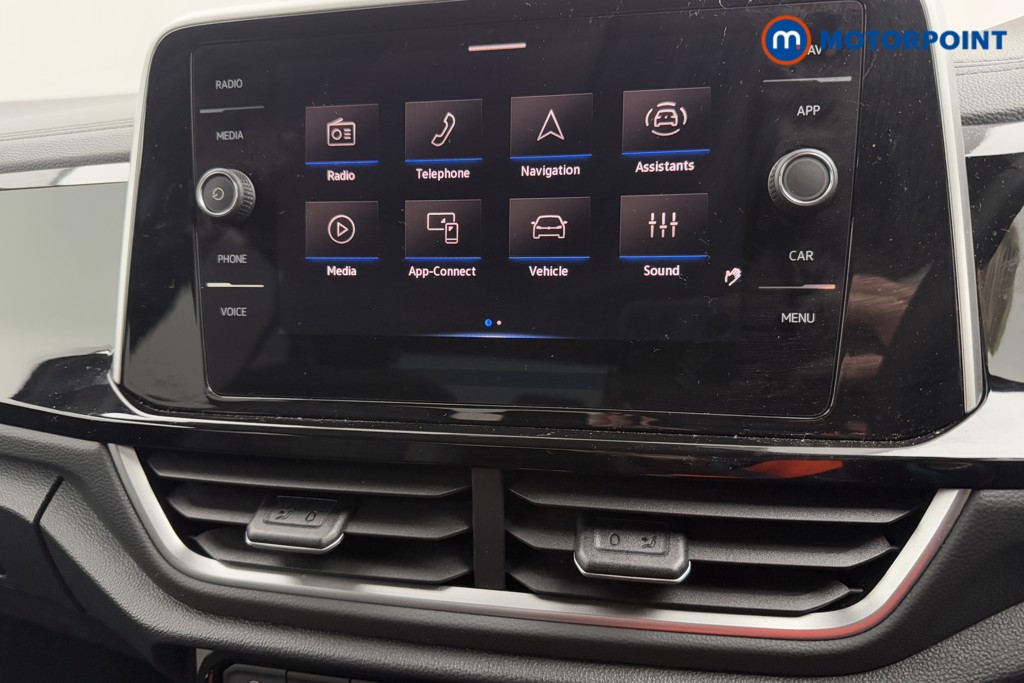 Volkswagen T-Roc R-Line Manual Petrol SUV - Stock Number (1573611) - 10th supplementary image