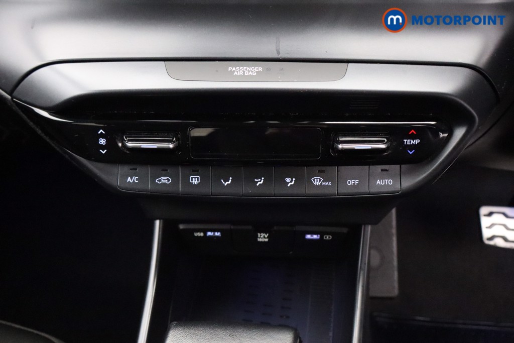 Hyundai Bayon Premium Automatic Petrol-Electric Hybrid SUV - Stock Number (1573661) - 10th supplementary image
