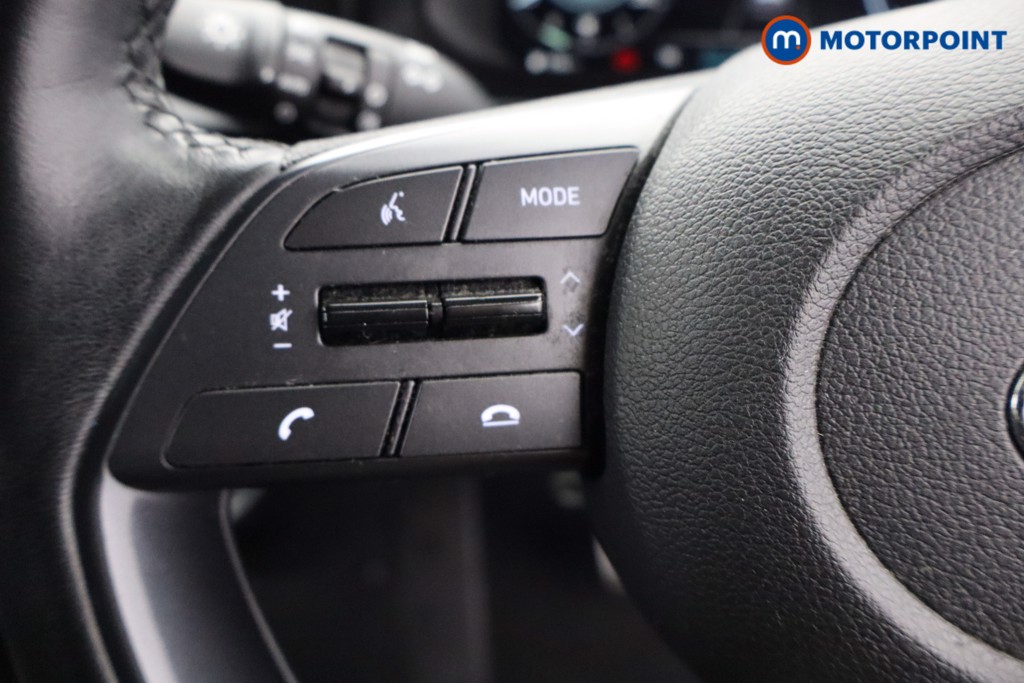 Hyundai Bayon Premium Automatic Petrol-Electric Hybrid SUV - Stock Number (1573661) - 13th supplementary image