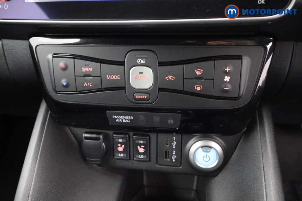 Nissan Leaf N-Connecta Automatic Electric Hatchback - Stock Number (1573676) - 11th supplementary image