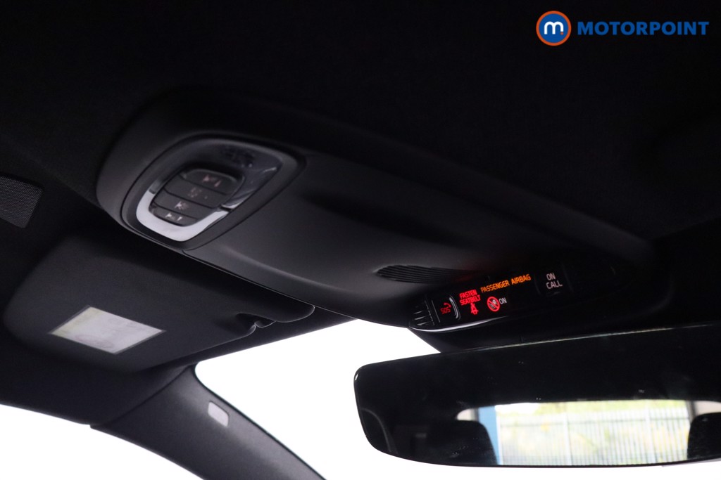 Volvo Xc40 R Design Manual Petrol SUV - Stock Number (1573688) - 12th supplementary image
