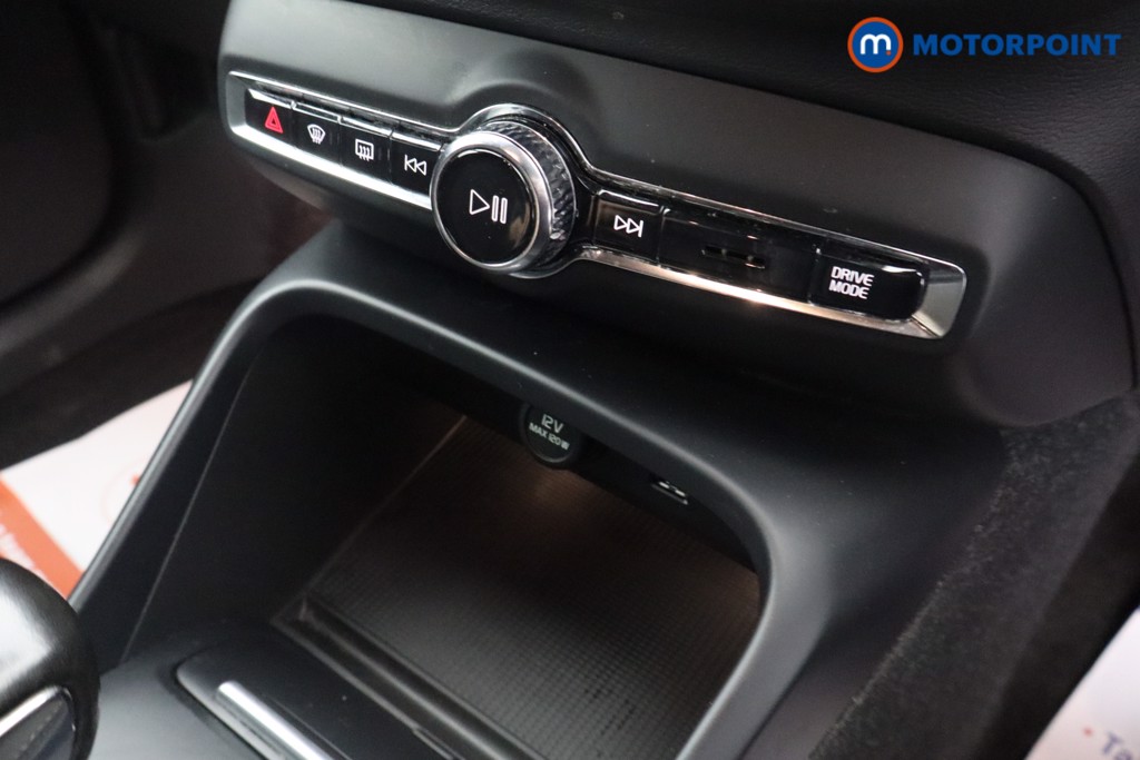 Volvo Xc40 R Design Manual Petrol SUV - Stock Number (1573691) - 11th supplementary image