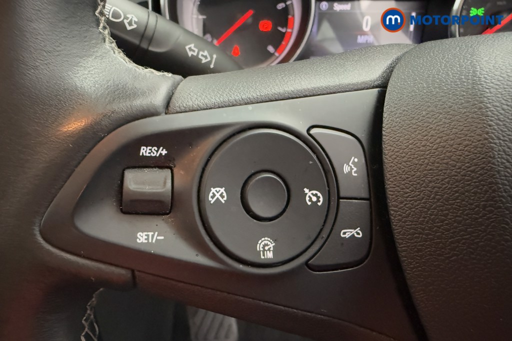 Vauxhall Astra Elite Nav Manual Petrol Hatchback - Stock Number (1573727) - 4th supplementary image