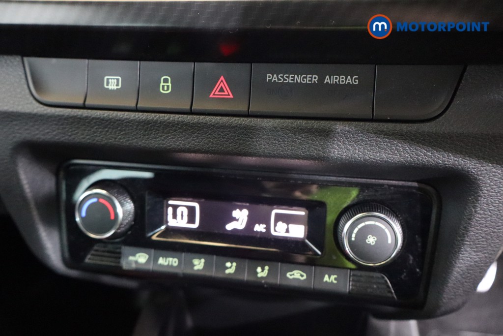 Skoda Fabia Monte Carlo Manual Petrol Hatchback - Stock Number (1573734) - 11th supplementary image