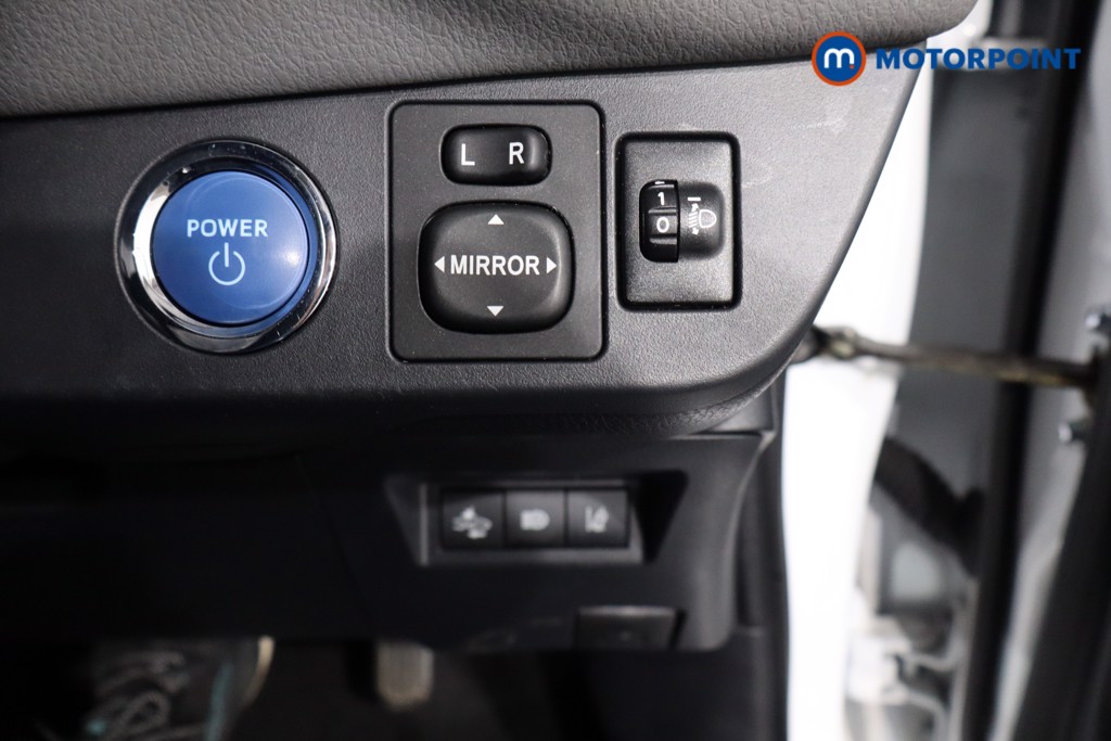 Toyota Yaris Icon Automatic Petrol-Electric Hybrid Hatchback - Stock Number (1573754) - 19th supplementary image